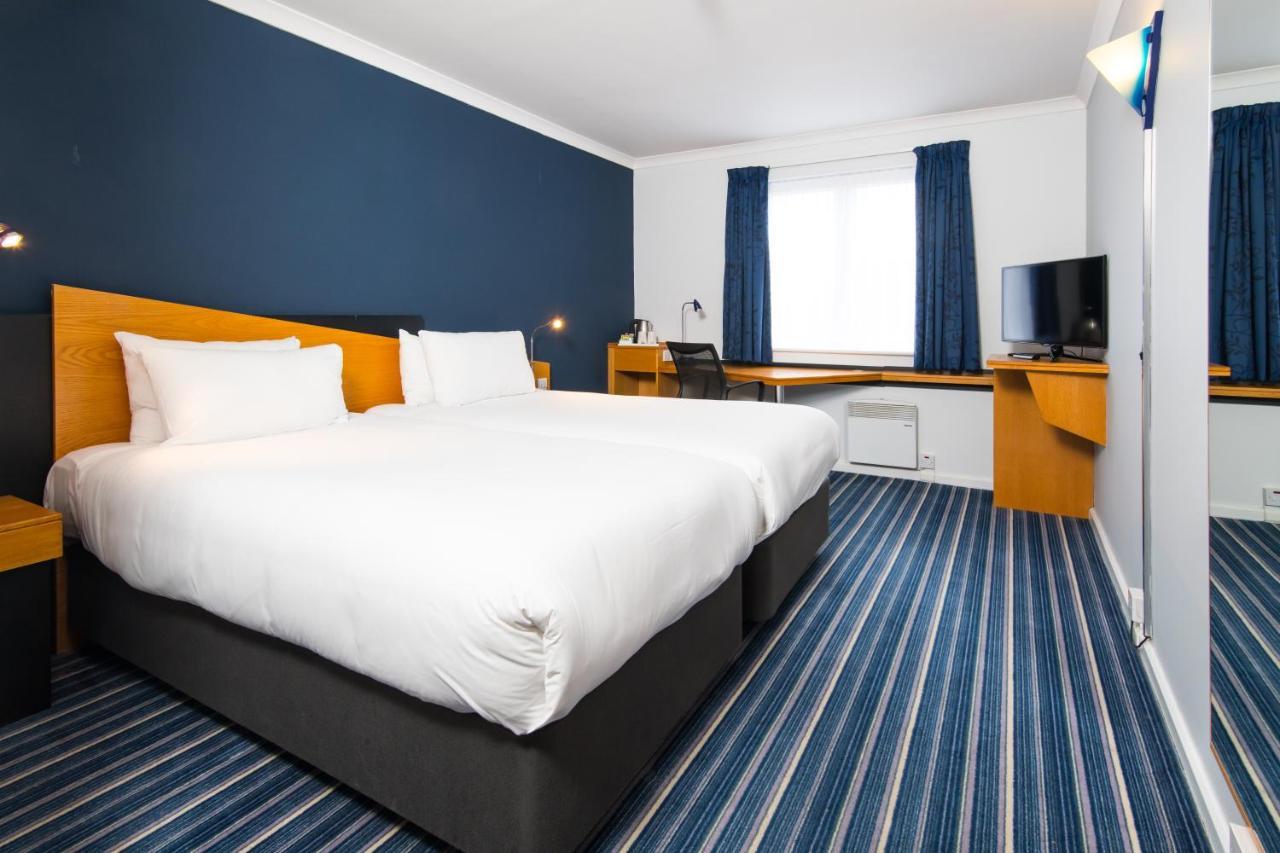 Standard Twin Room Hot