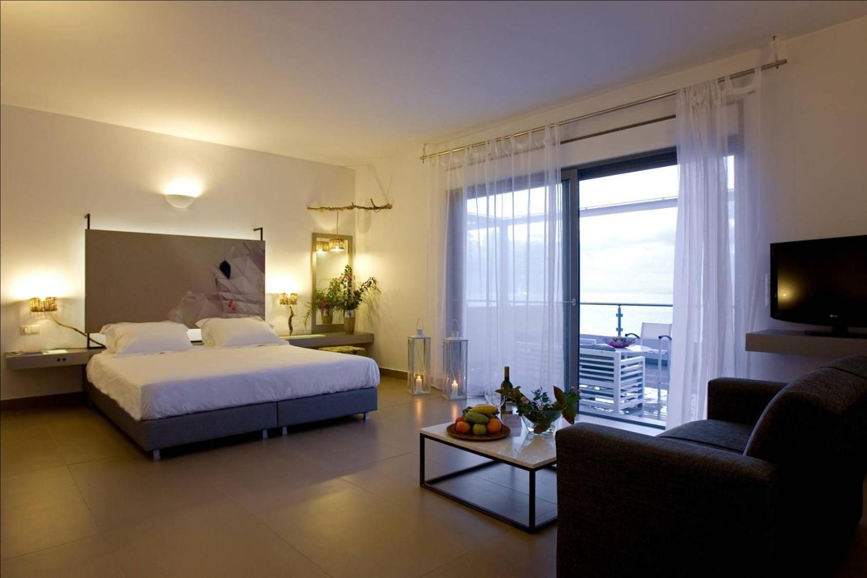 Junior Suite mit Panoramablick auf das Meer