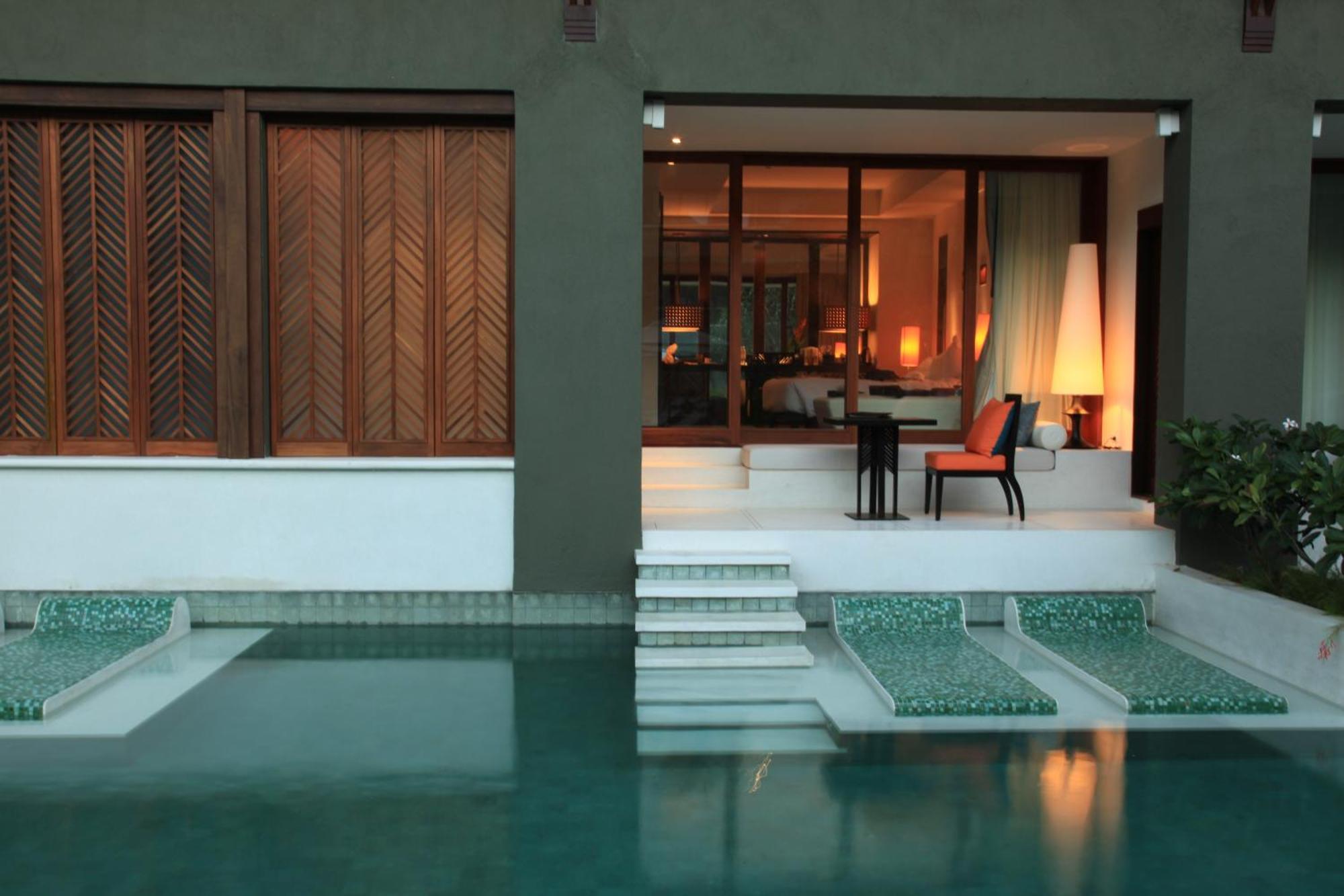 Deluxe Double or Twin Room Pool Access