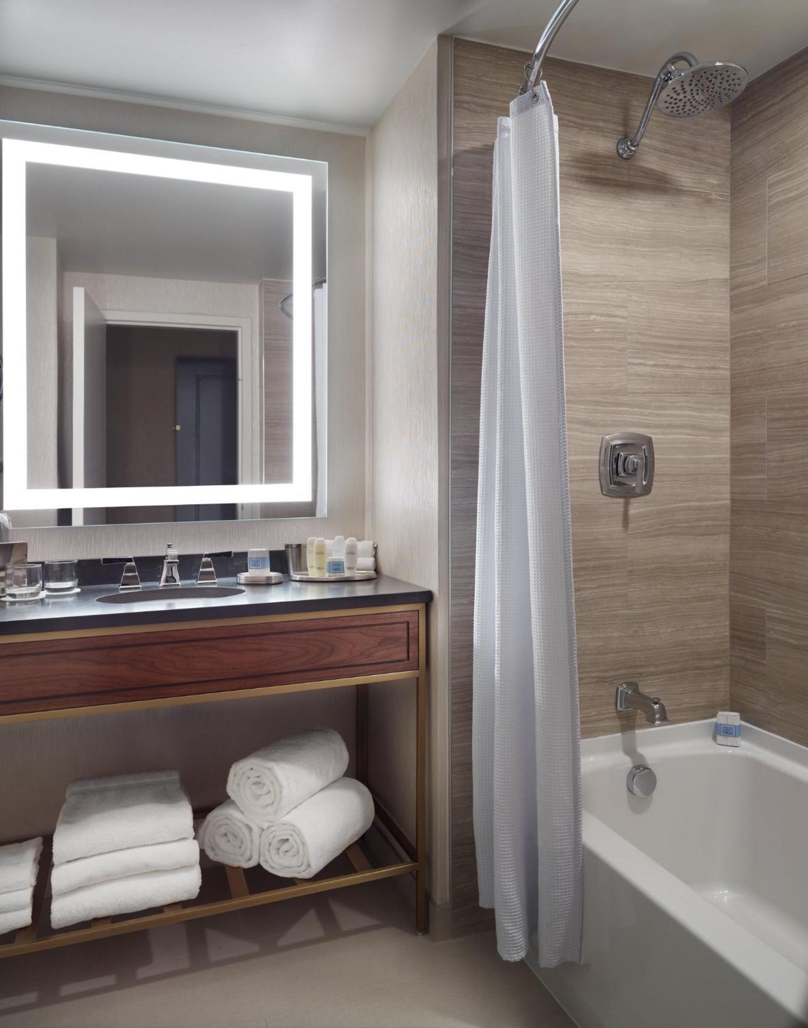 Geräumige Executive Suite mit 1 Kingsize-Bett