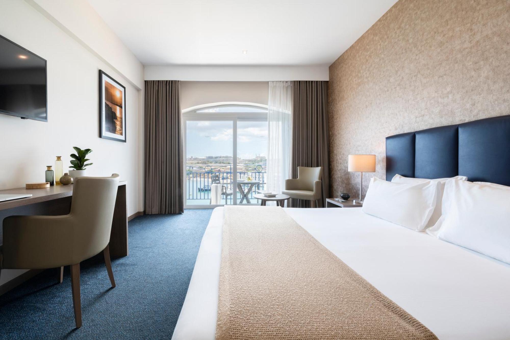 Superior Double or Twin Room with Sea View