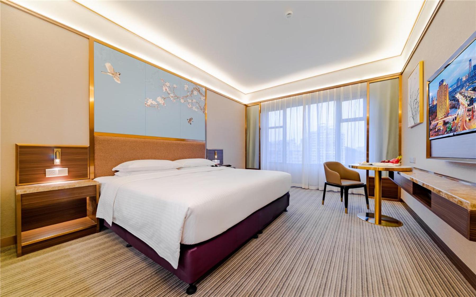 Premier Deluxe King Bed Room（Refresh and upgrade）