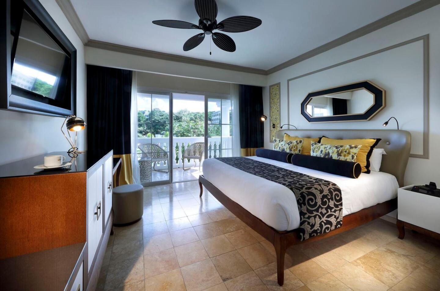 Suite am Strand mit Panoramablick auf das Meer