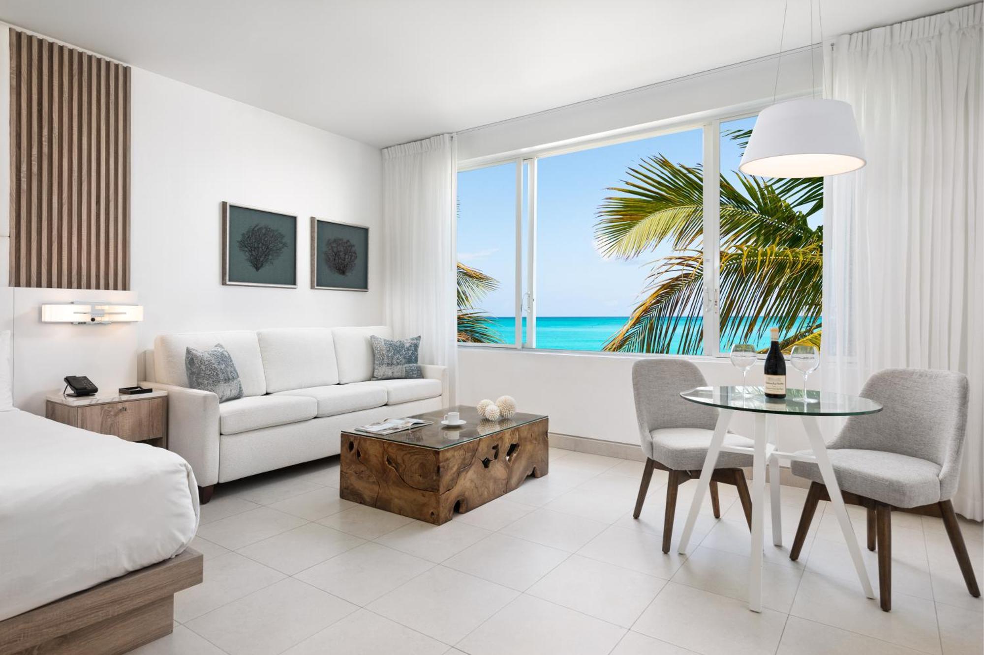 Oceanfront Grand Studio,1213853485:JPEG