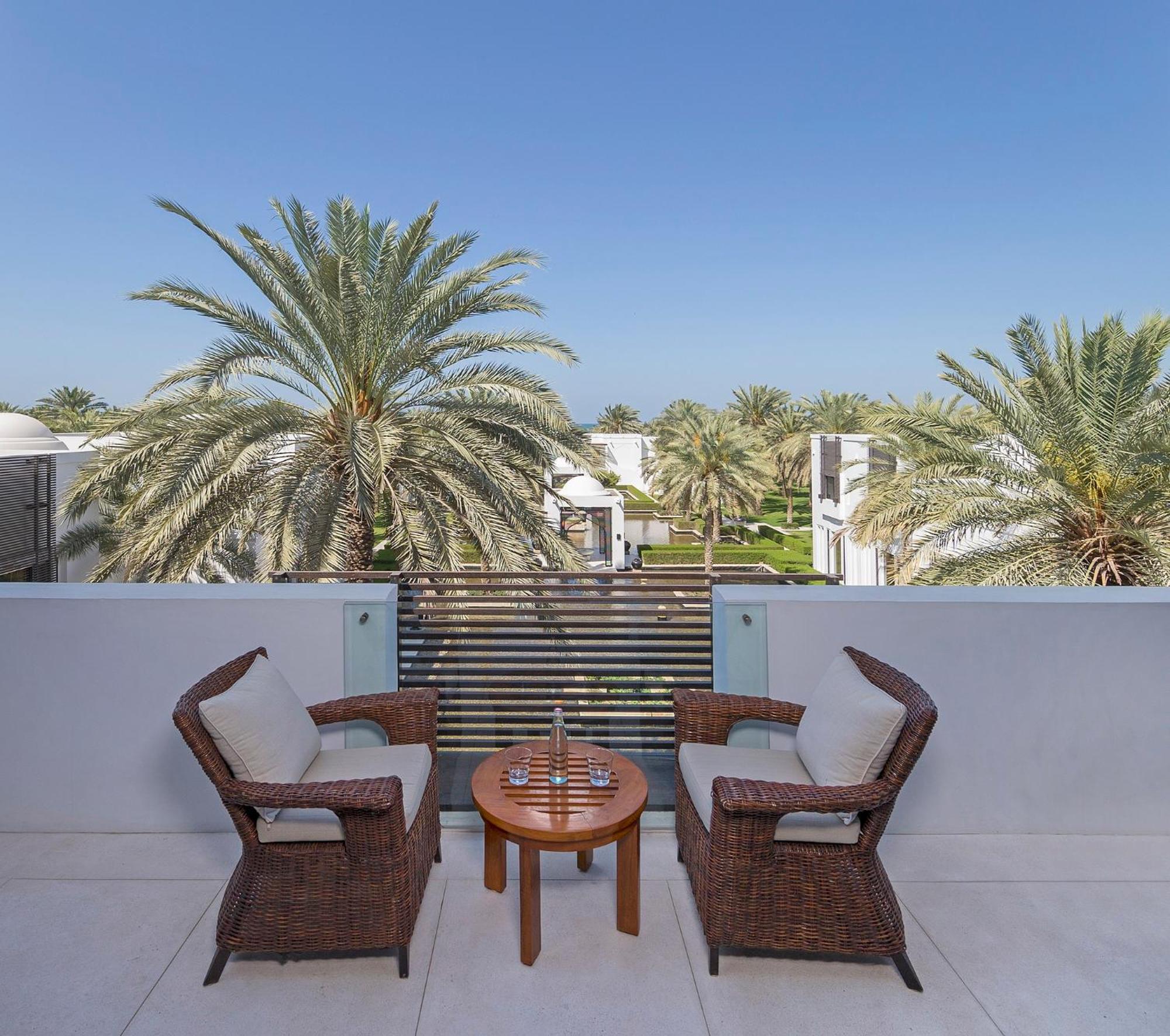 Deluxe Club Terrace Room