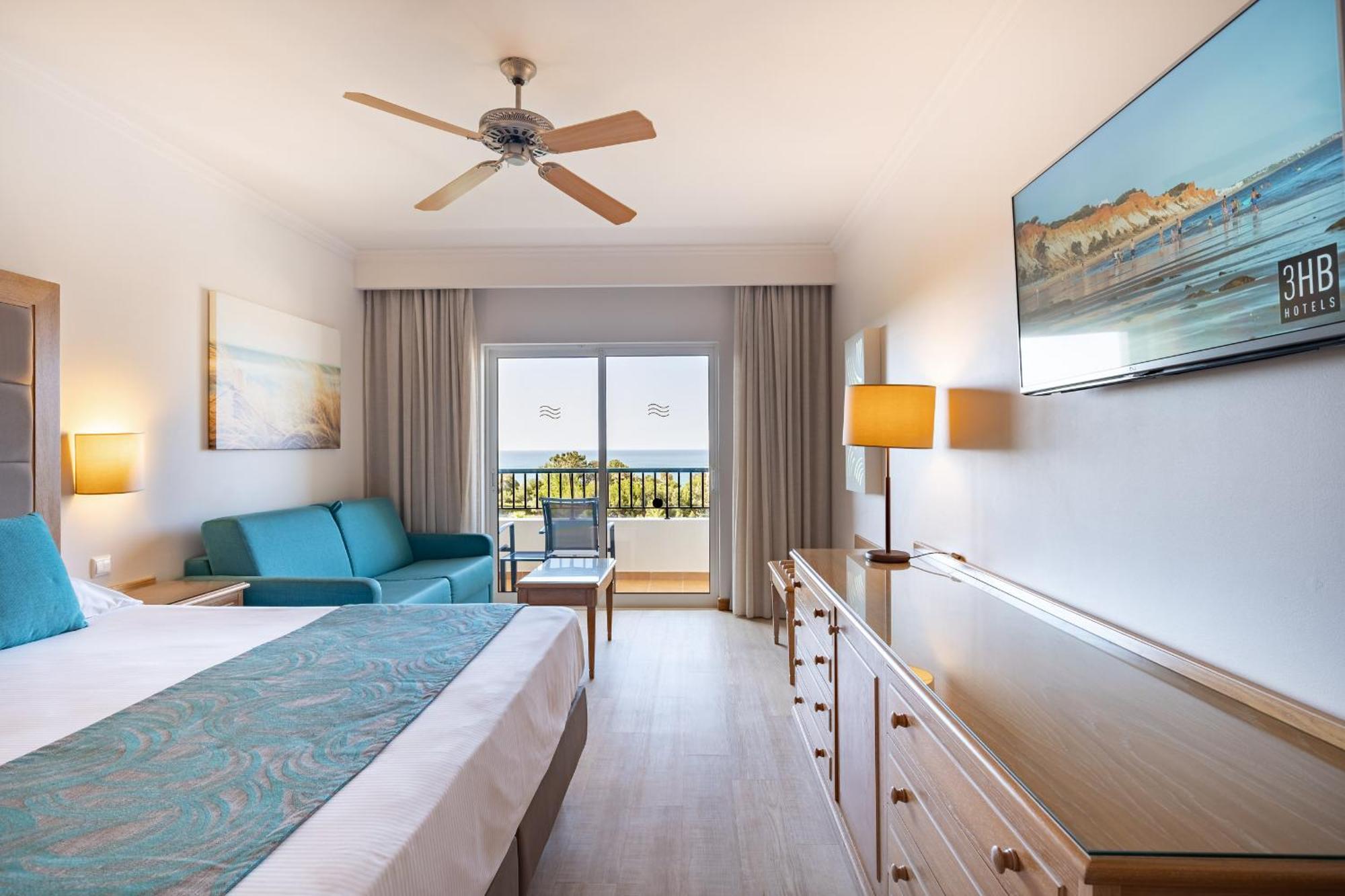 Familiekamer met Zijdelings Uitzicht op Zee