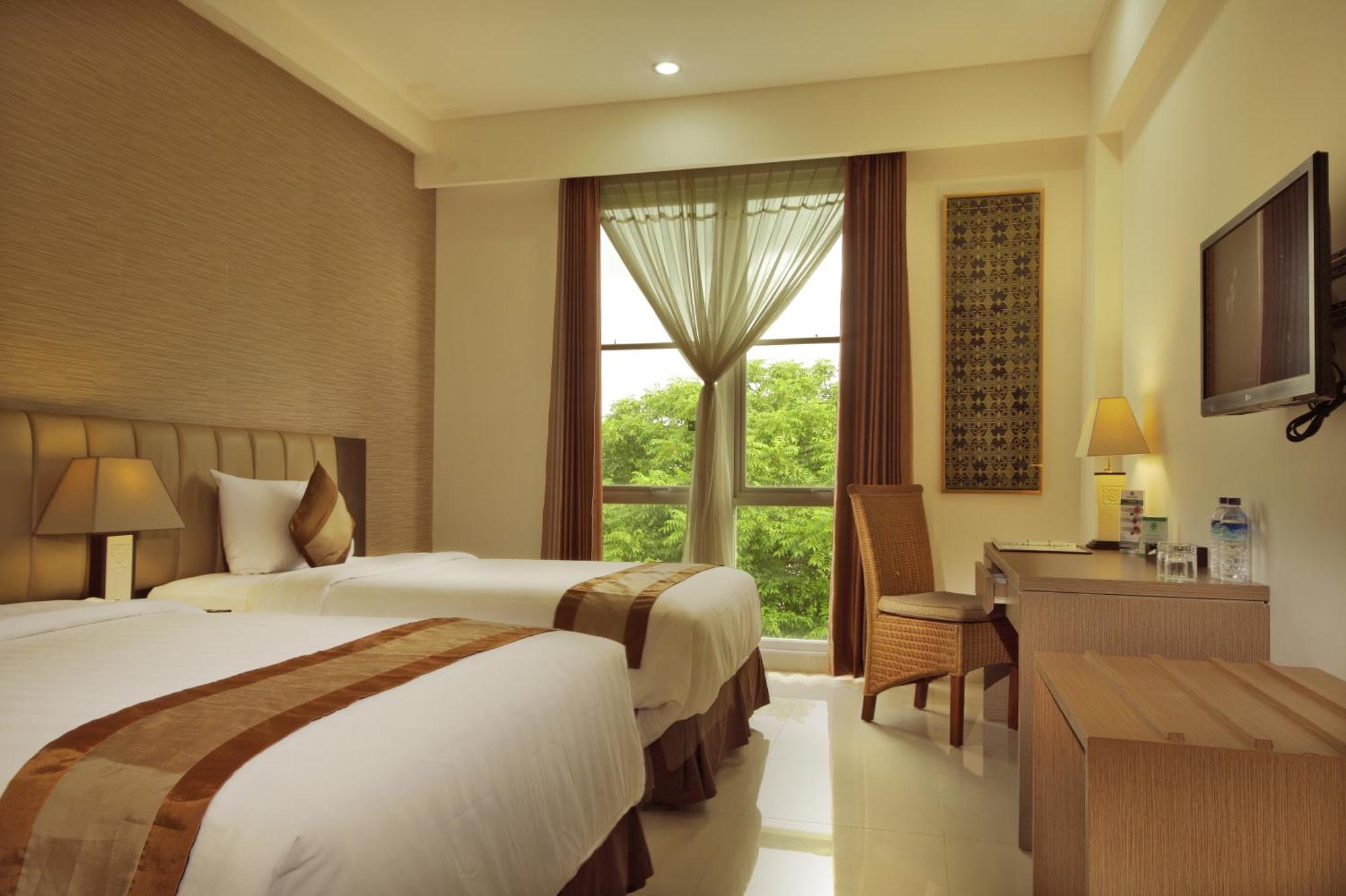 Deluxe Twin Room with Sea View