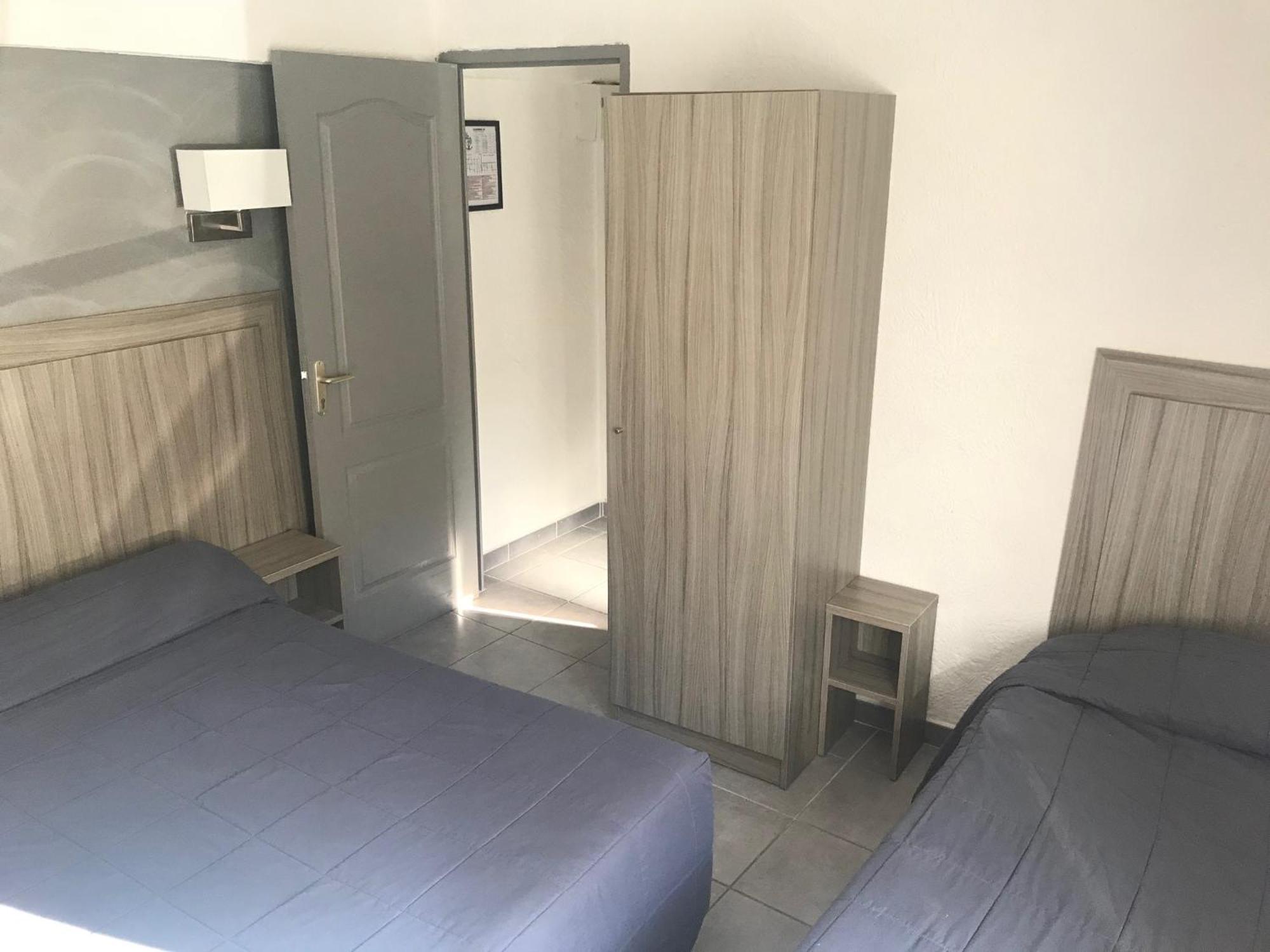 Habitación Triple económica