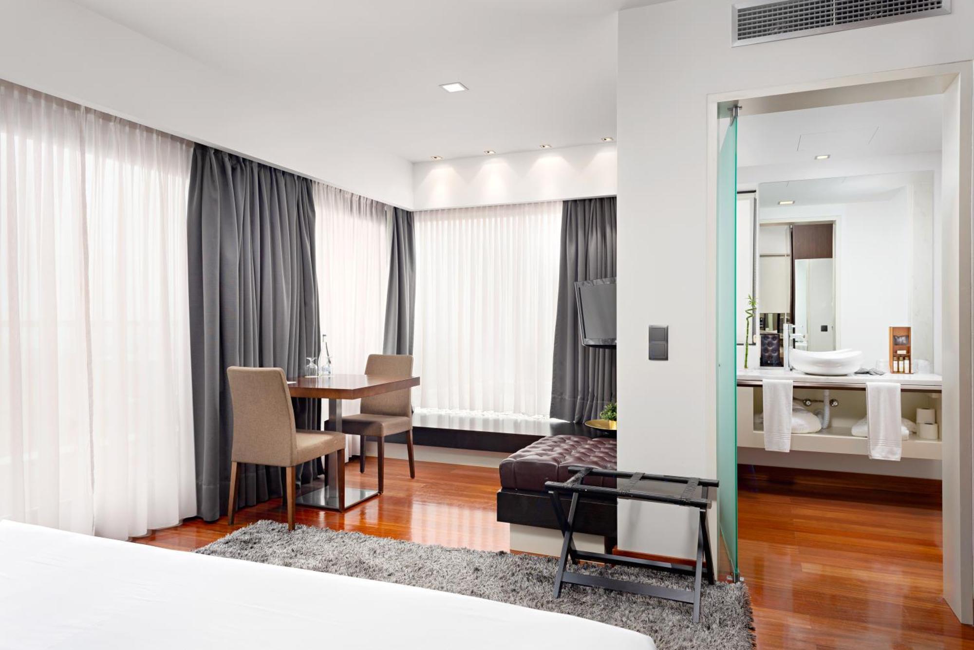 Superior Double or Twin Room Sea View