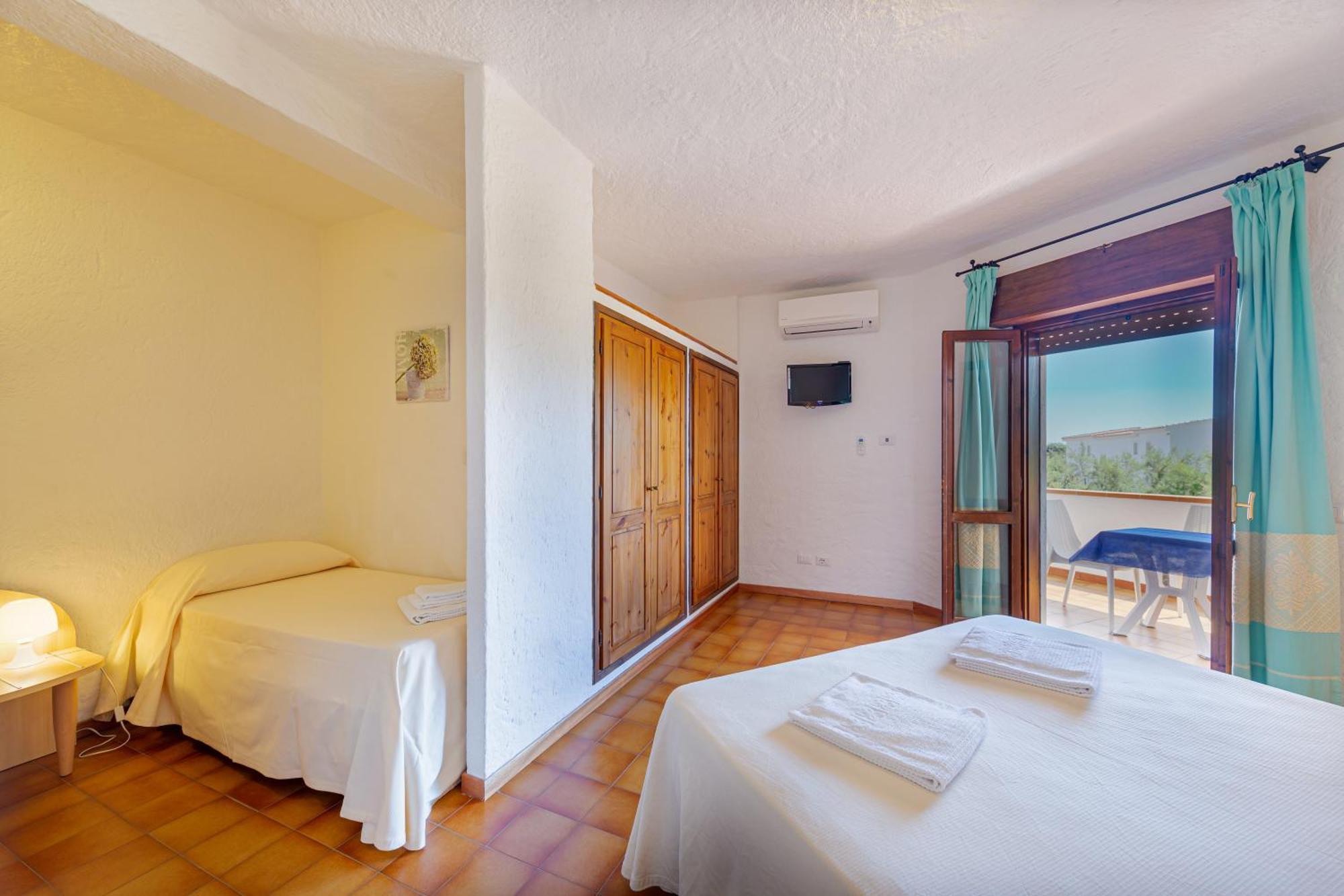 Camera Matrimoniale con Letto Supplementare