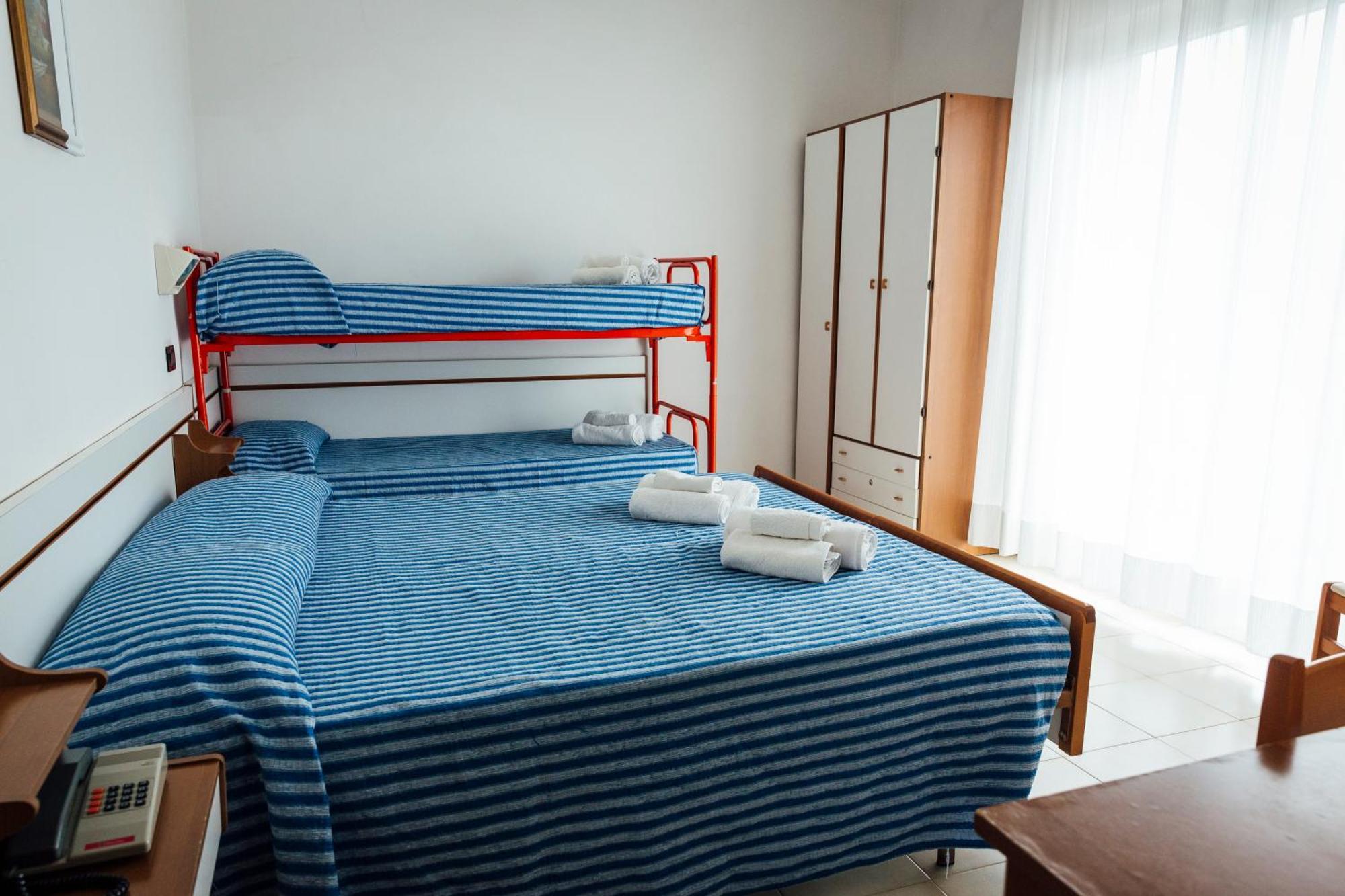 Vierbettzimmer