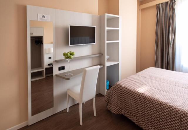 Double Room,1216289281:JPEG