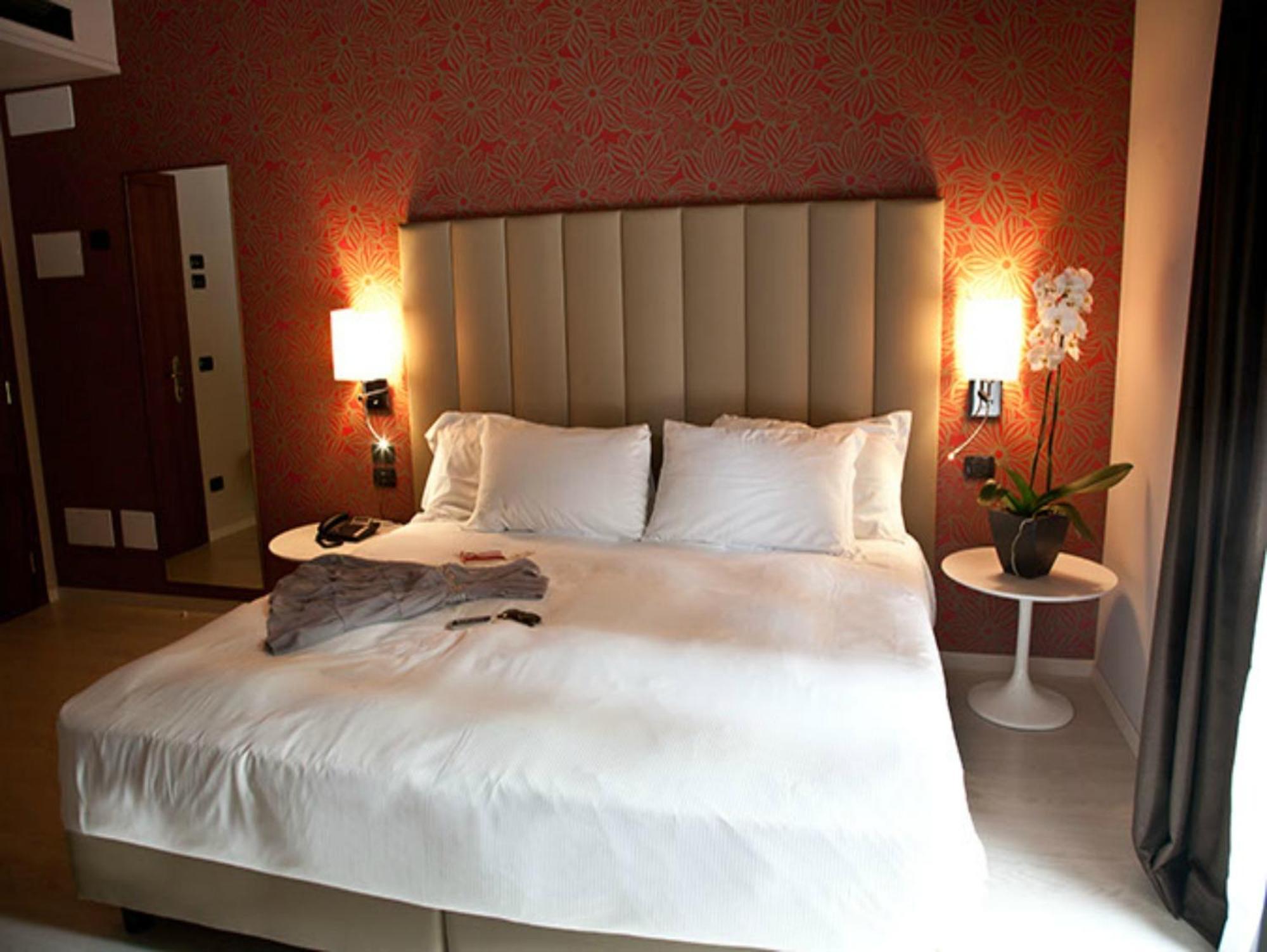 Double or Twin Room,1216486330:JPEG