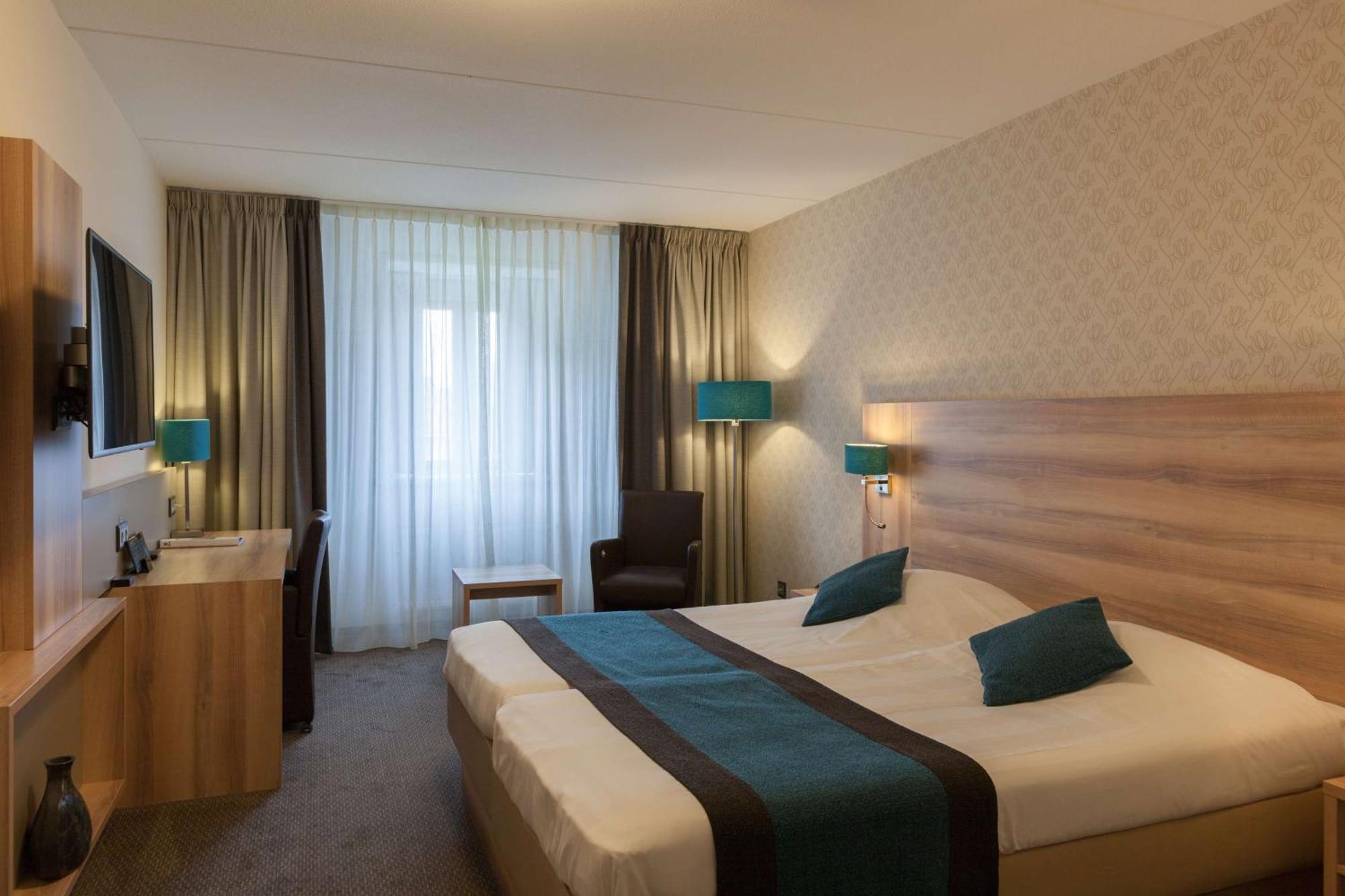 Deluxe Twin Room Non-Smoking