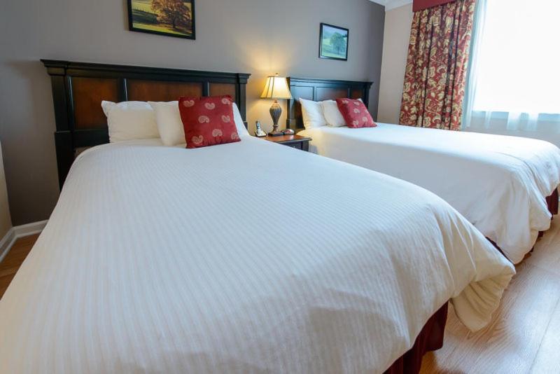 Queen Room with Two Queen Beds