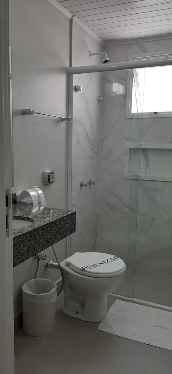 Family Room Private Bathroom