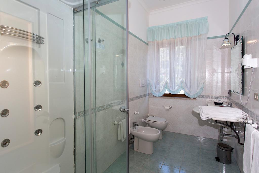 Triple Room Terrace