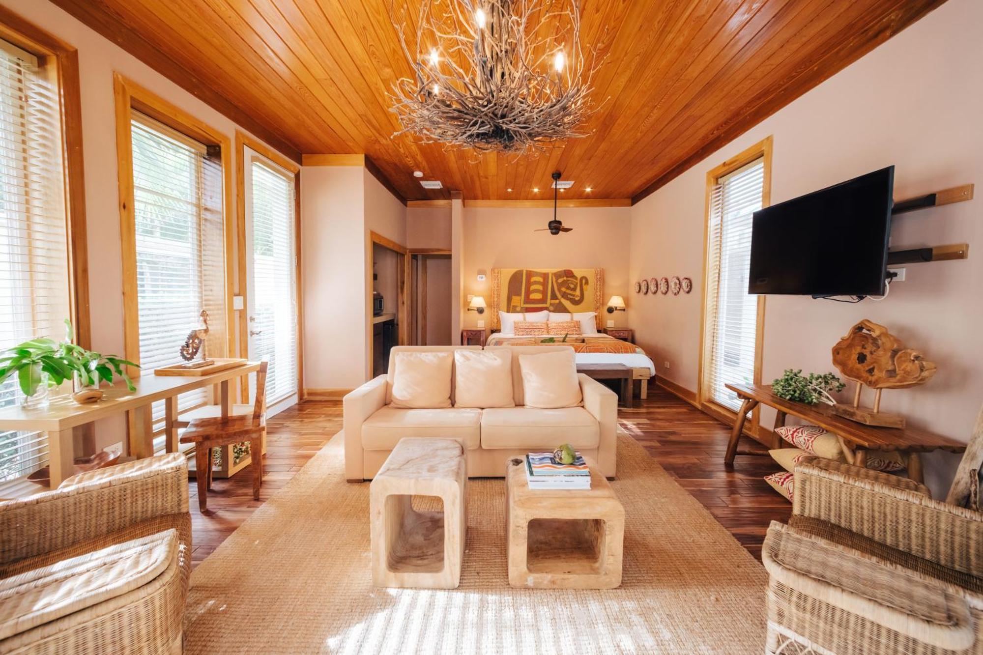 Banyan Tree House Cottage