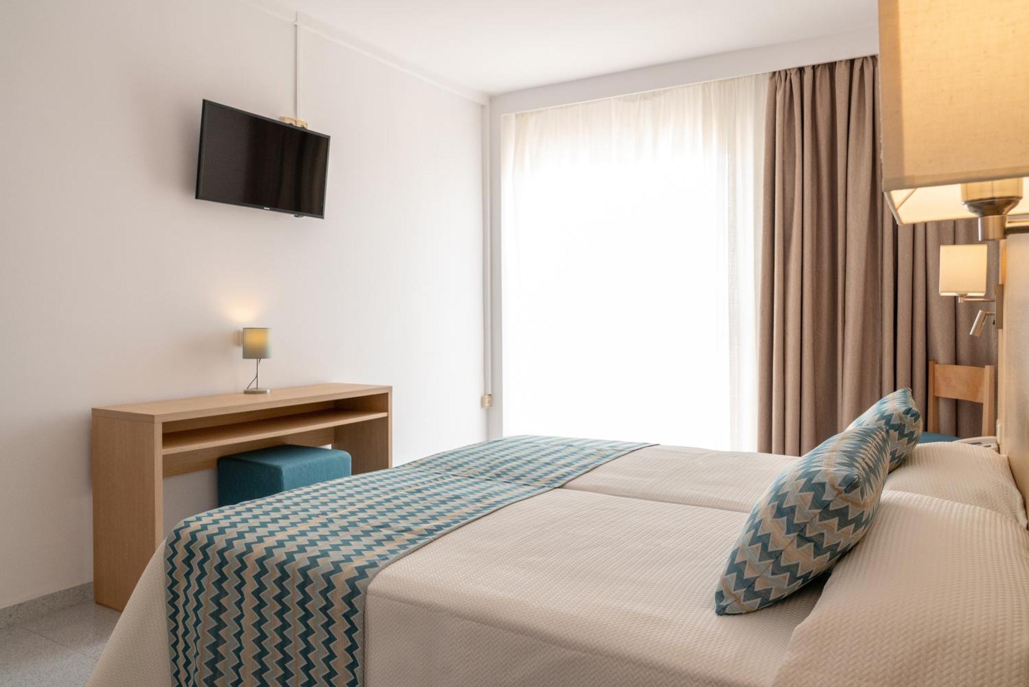 Superior Double Room,1226813954:JPEG