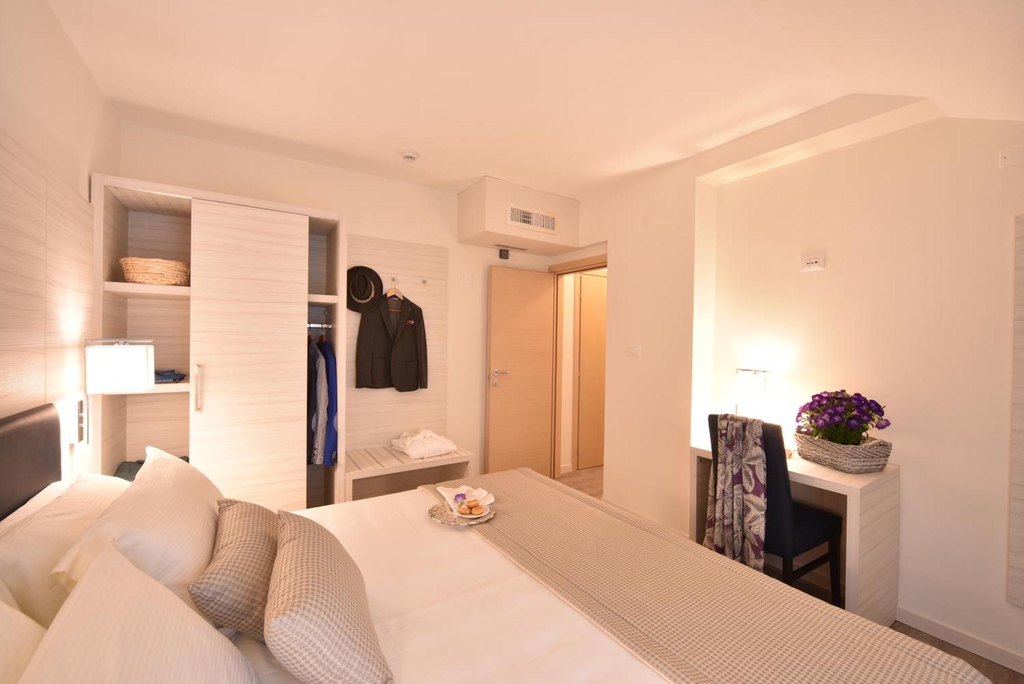 Flexible Room,1355107892:JPEG