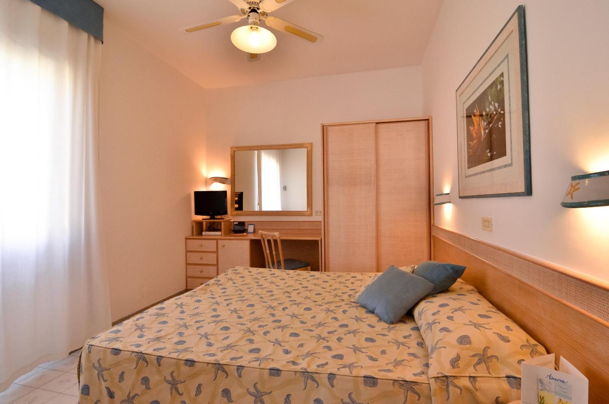 Dreibettzimmer mit Balkon