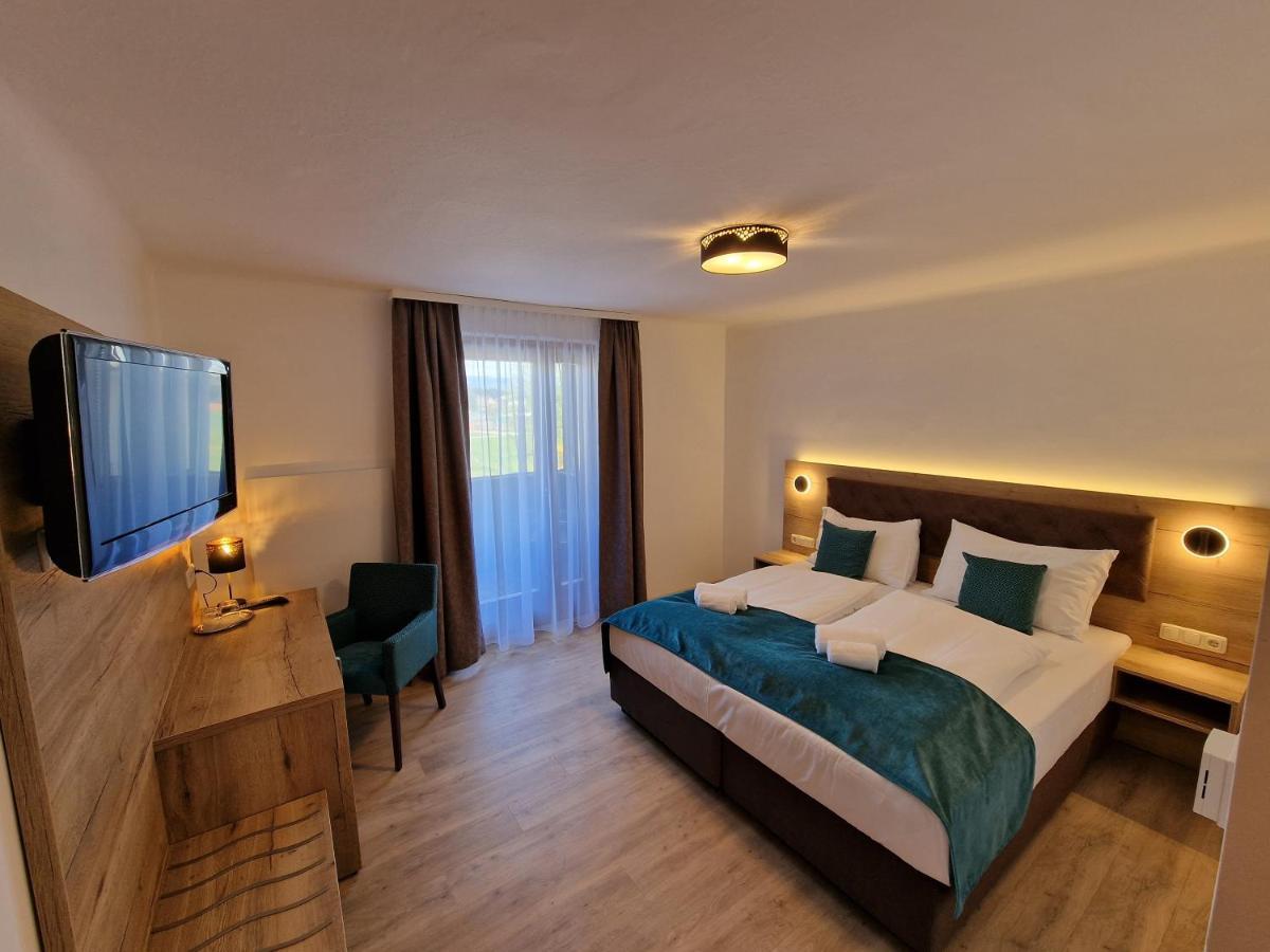 Triple Room Balcony