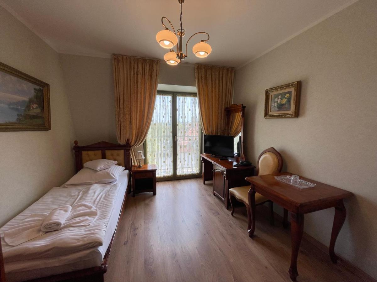 Single Room Balcony,1429948411:JPEG