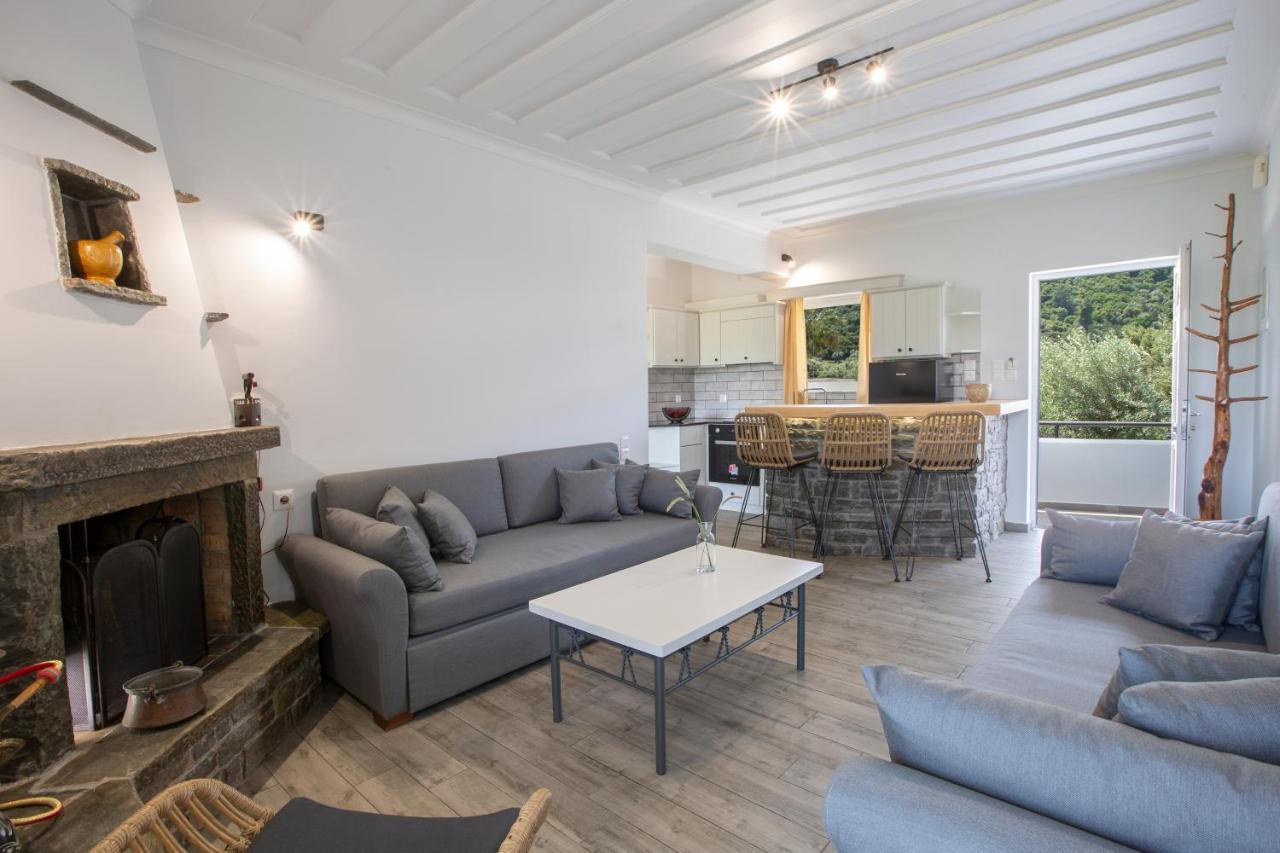 Suite Familiar (2 adultos + 2 niños)
