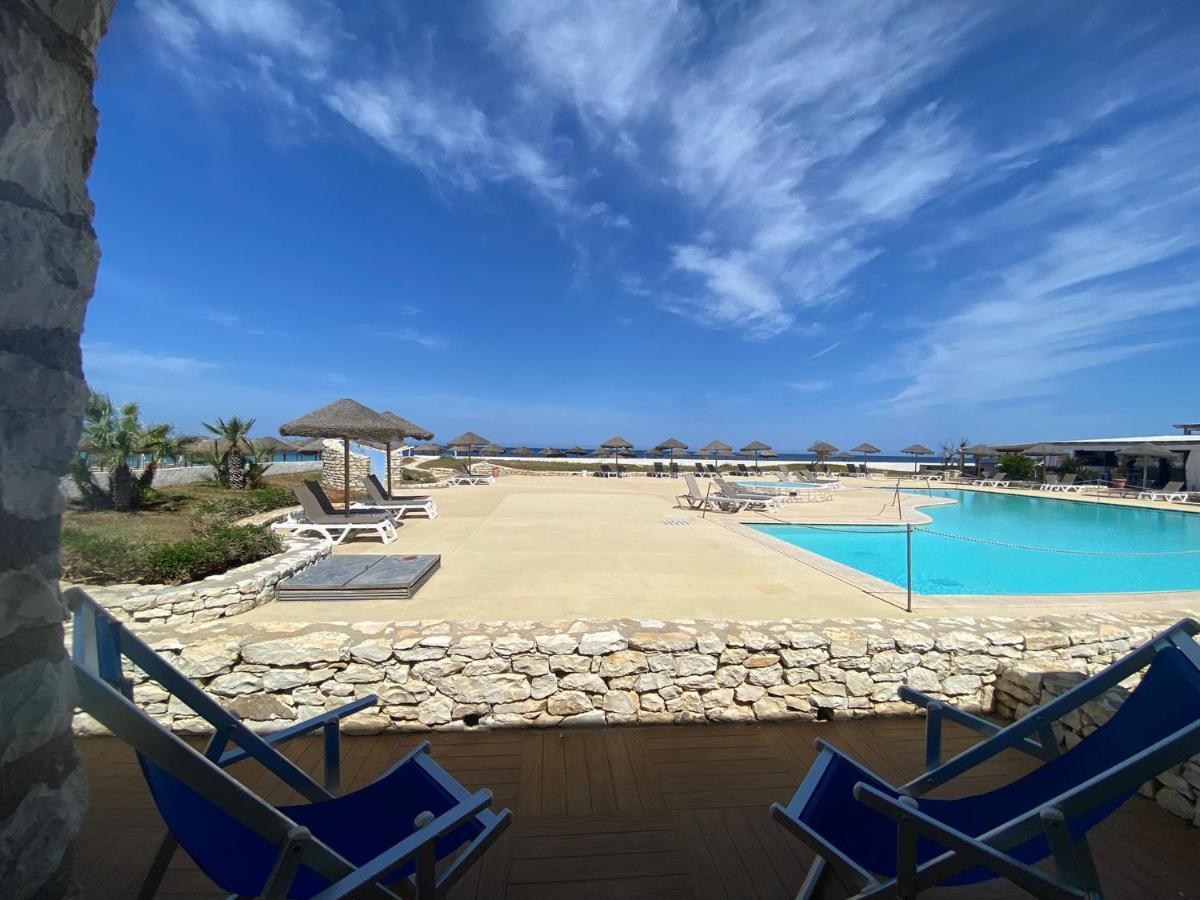 Double Room Pool View,1237530712:JPEG
