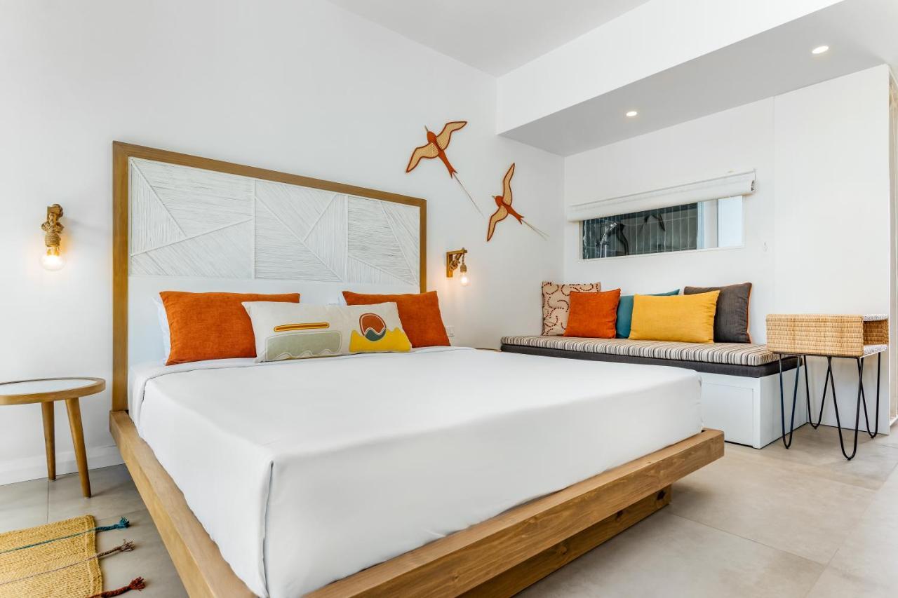 Double or Twin Room Partial Sea View