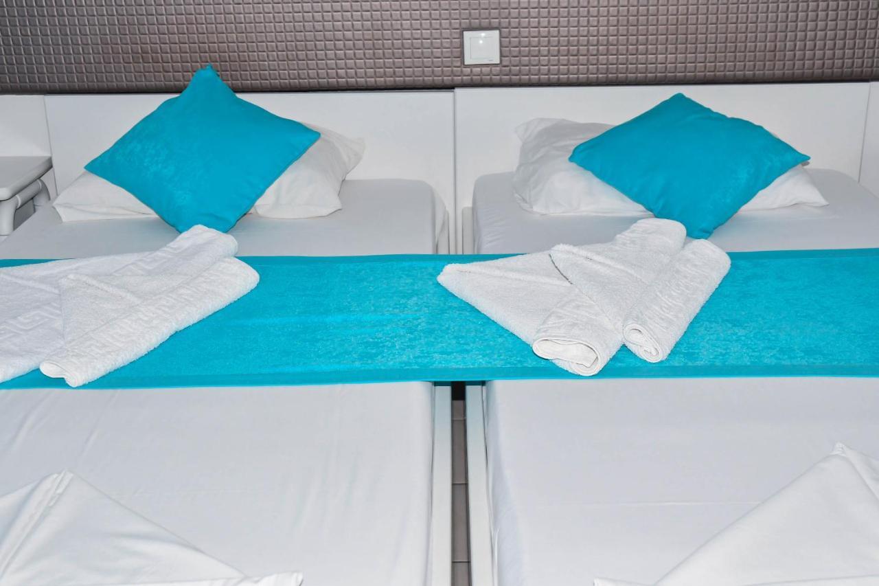 Twin Room Side Sea View