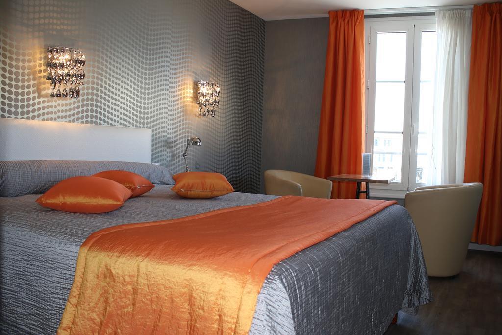 Chambre Double Supérieure - Vue sur Port