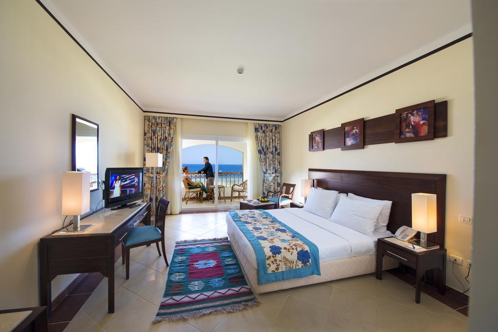 Deluxe Double or Twin Room Sea View,978402493:JPEG