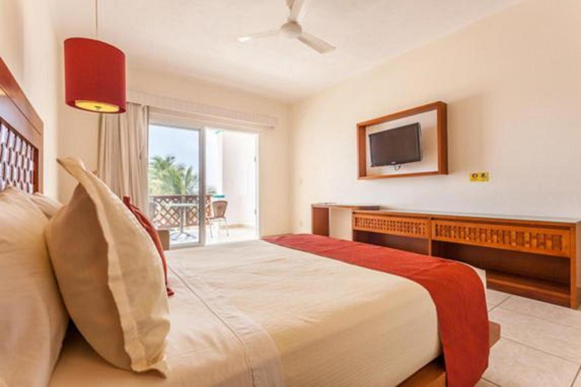 Habitación Doble con vistas al jardín