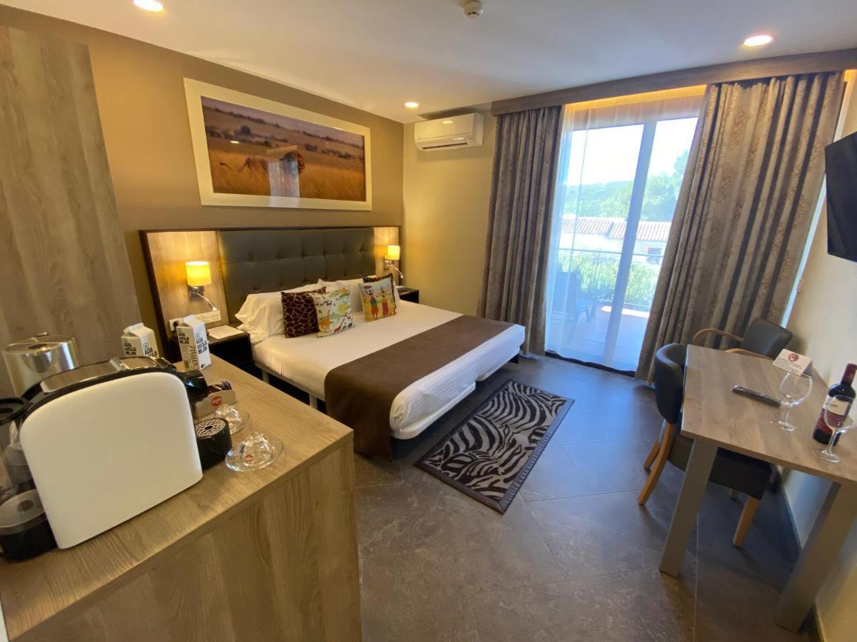 Premium Double Room Terrace