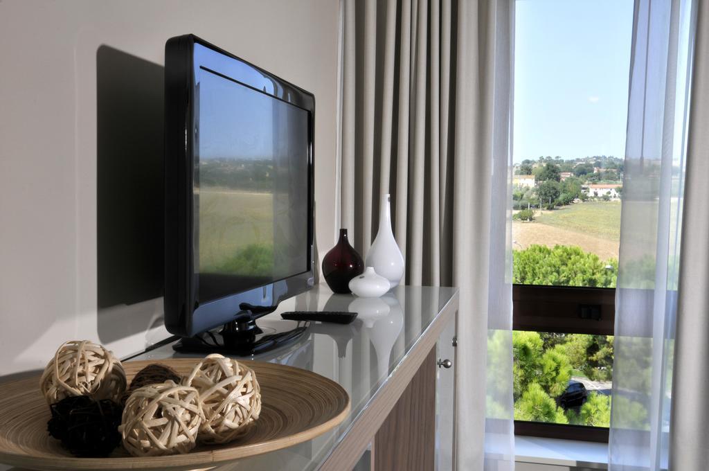 Superior Double or Twin Room,161389581:JPEG
