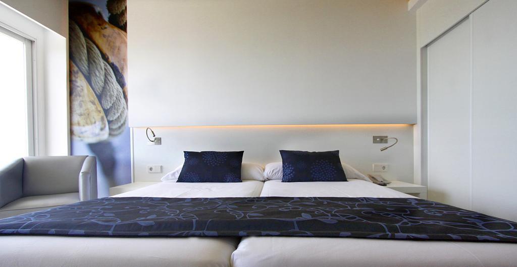 Double Room Pool View
