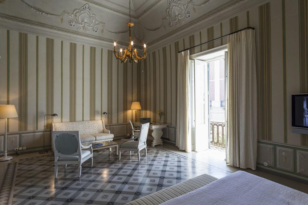 Suite met Kingsize Bed en Balkon