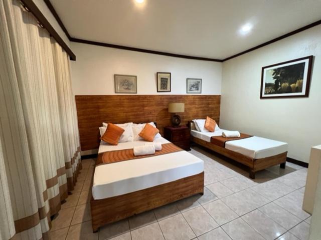 Deluxe Triple Room Sea View