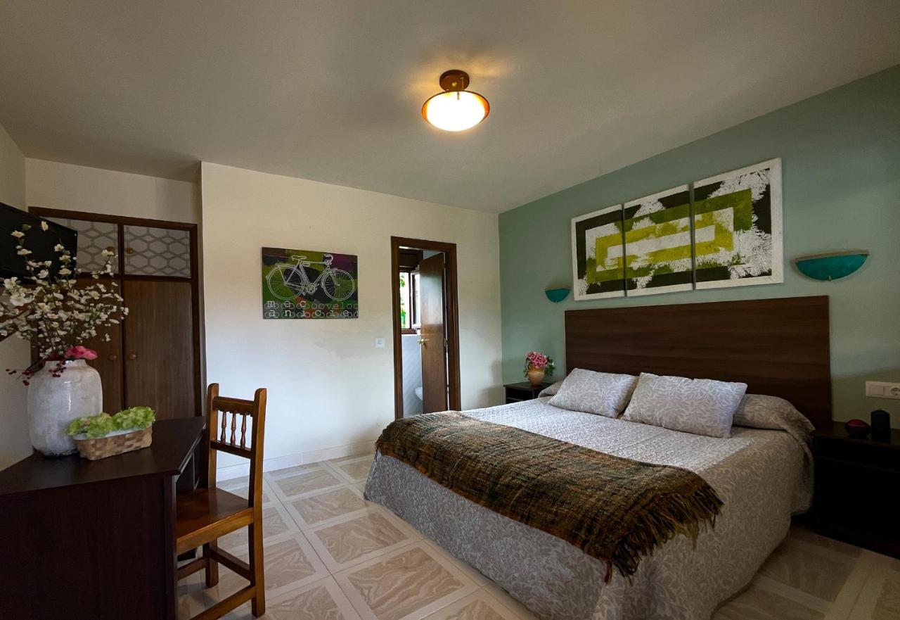 Double Room,1264428997:JPEG