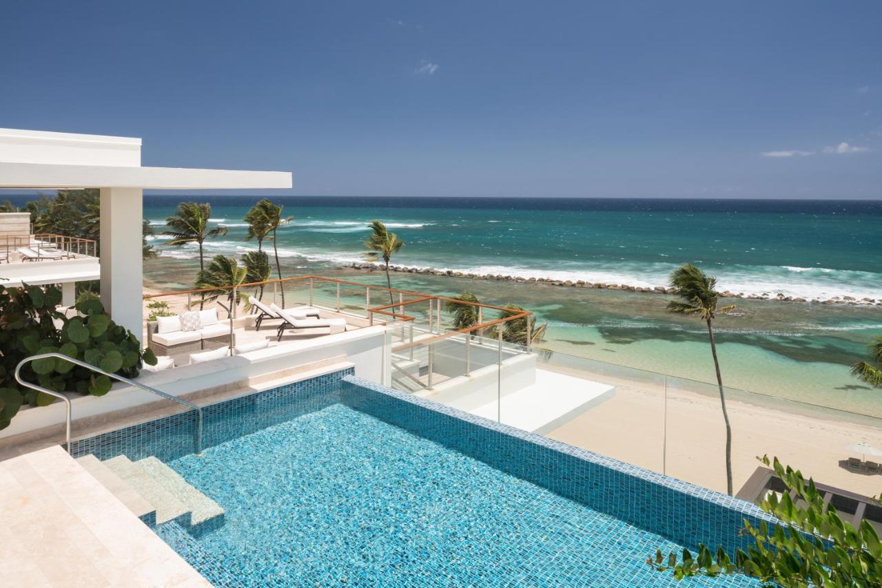 4 bedroom oceanfront penthouse residence balcony