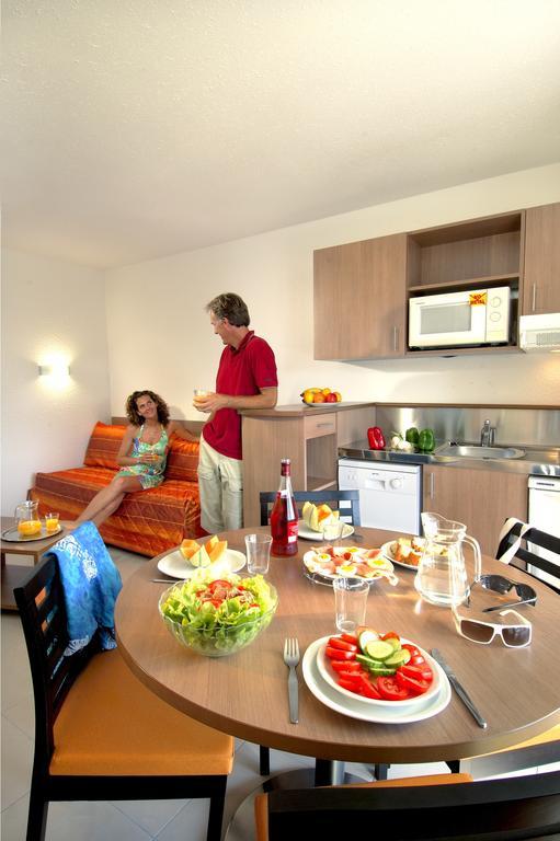 Studio - Level 1 or 2 / 2 to 3 people