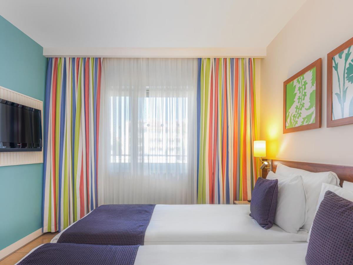 Suite (2 Erwachsene + 2 Kinder)