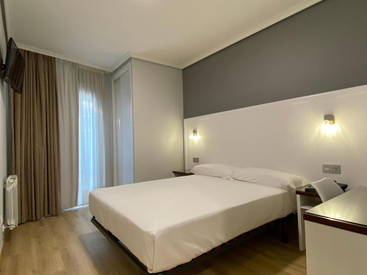 Double Room,1270678072:JPEG