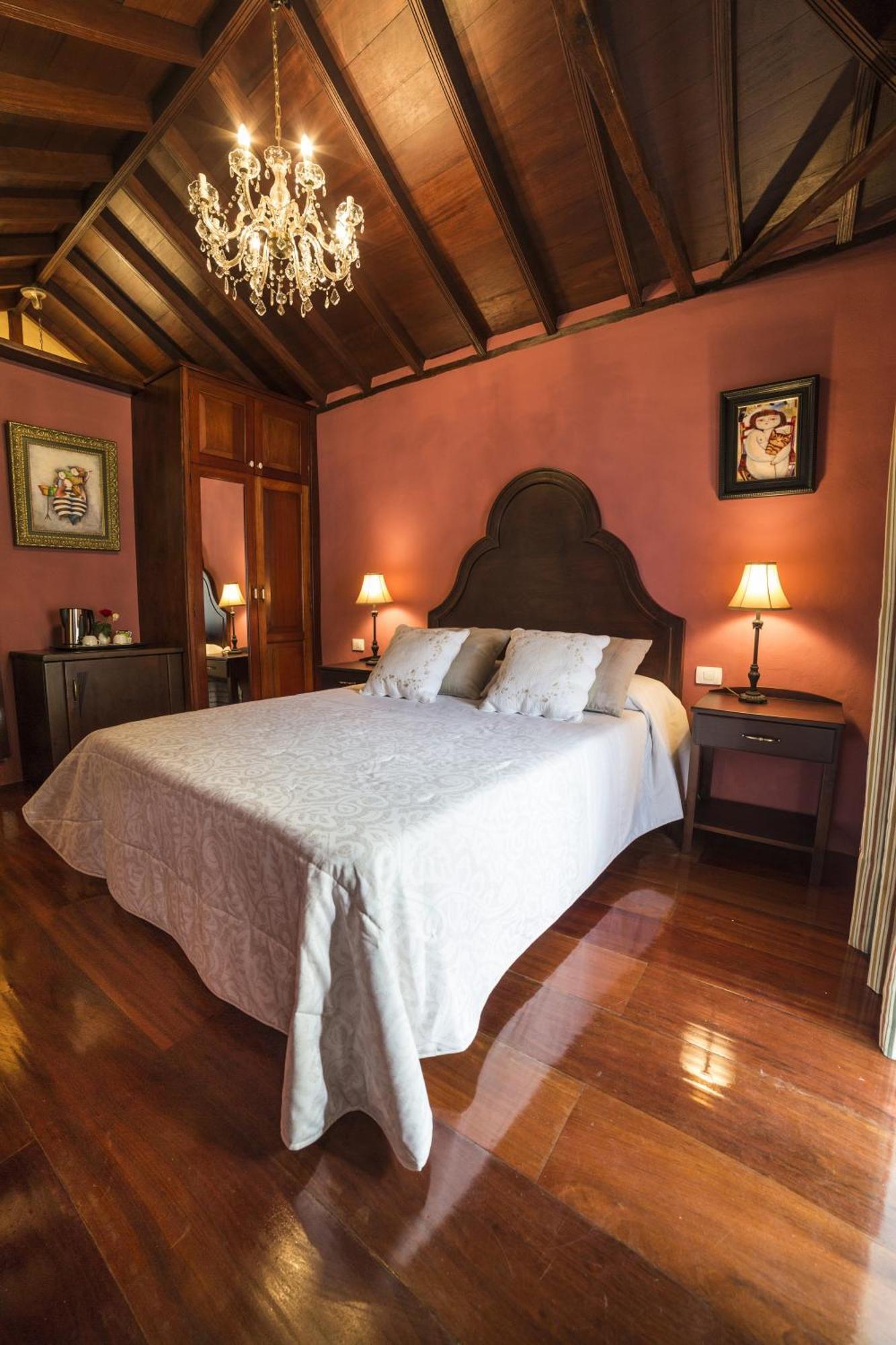 Deluxe Room,1272431644:JPEG
