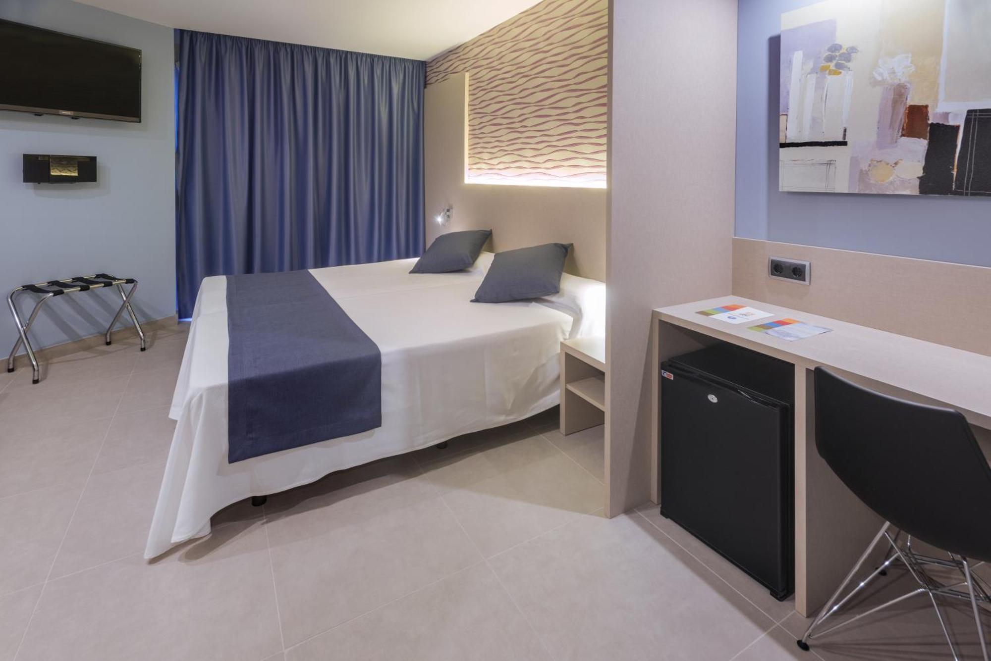 Double or Twin Room Side Sea View,1771501849:JPEG