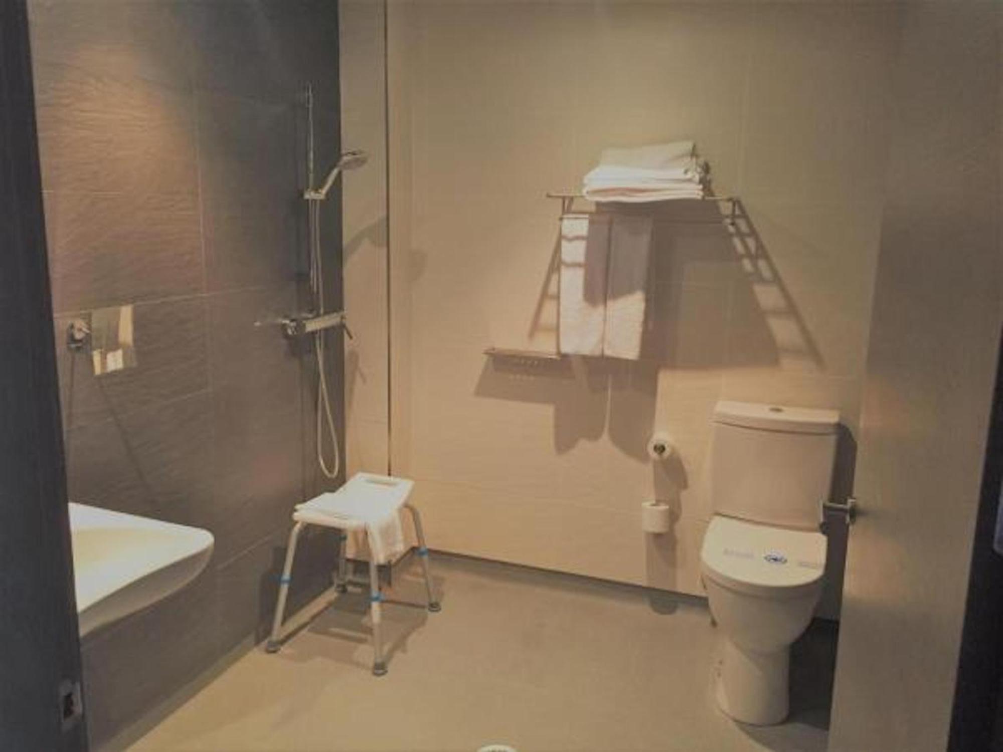 Habitación Doble - 2 camas - Adaptada para personas con movilidad reducida