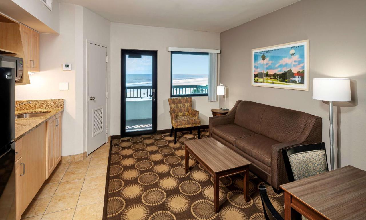One-Bedroom Suite Two Double Beds Ocean View Non-Smoking,1273279627:JPEG