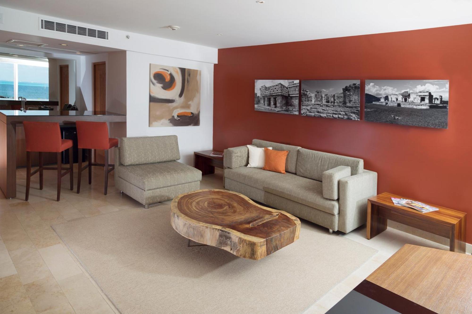 Club Suite met Queensize Bed en Uitzicht op Oceaan