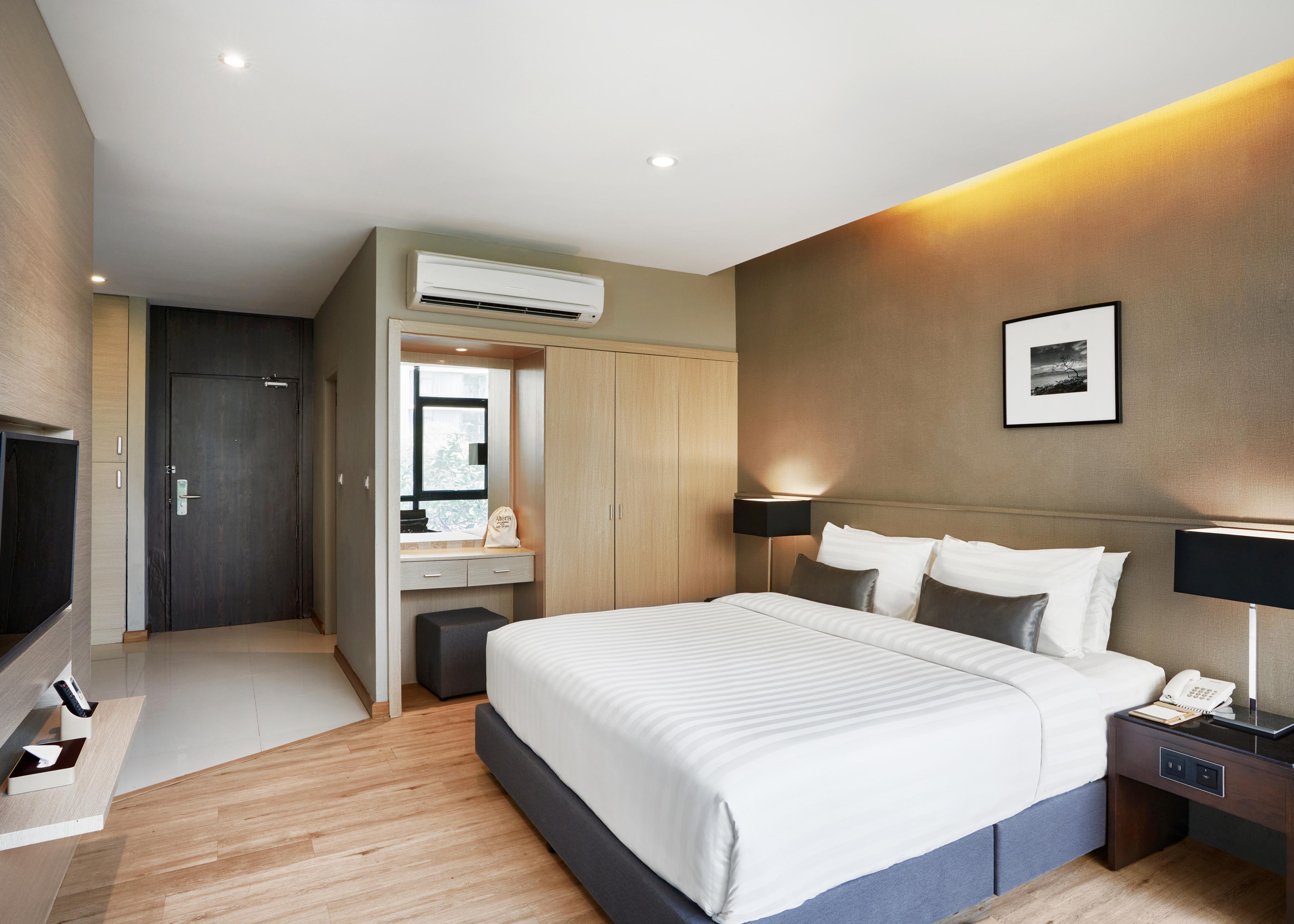 Deluxe Doppelzimmer mit Poolblick